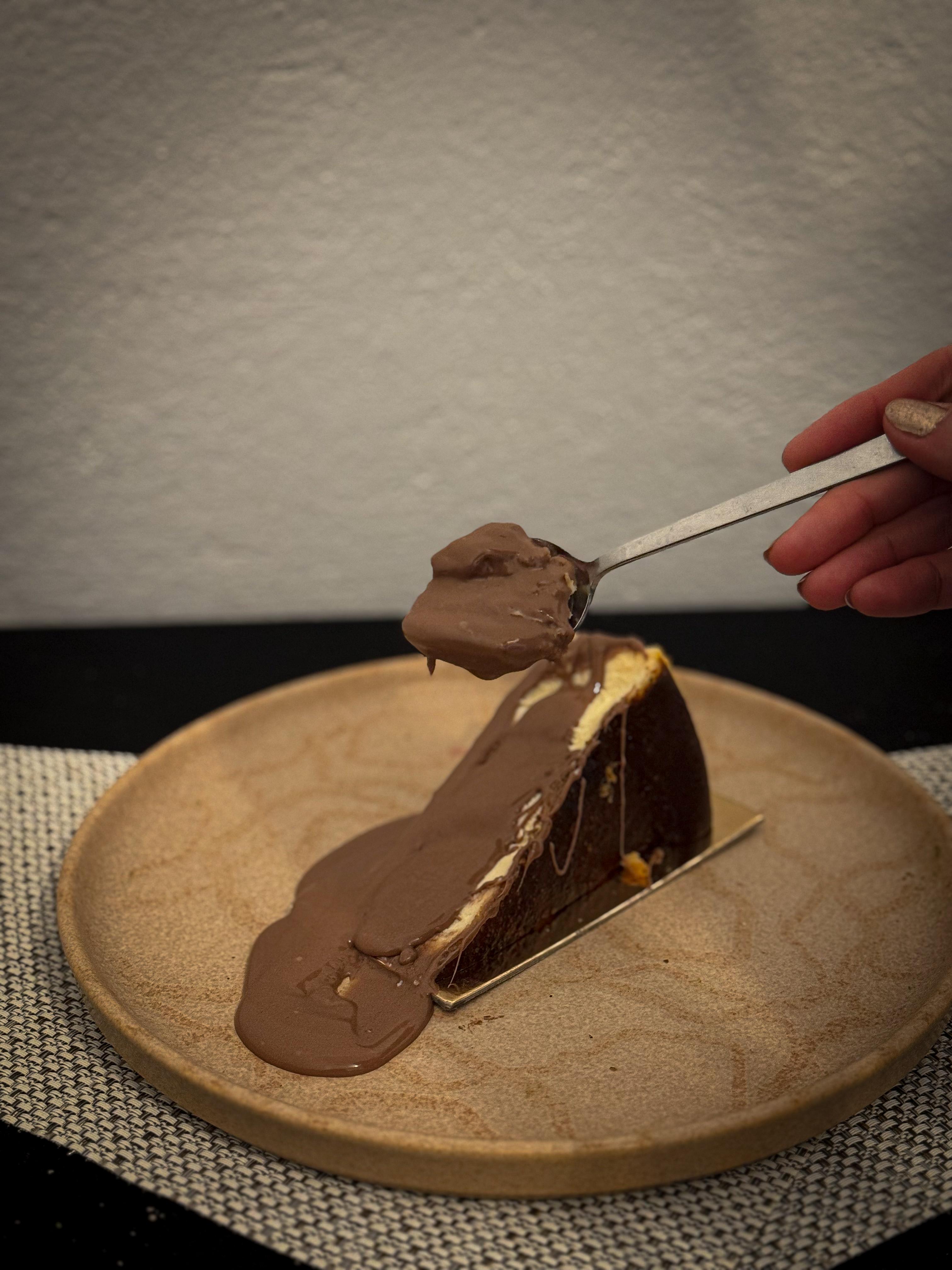 San Sebastian Cheesecake